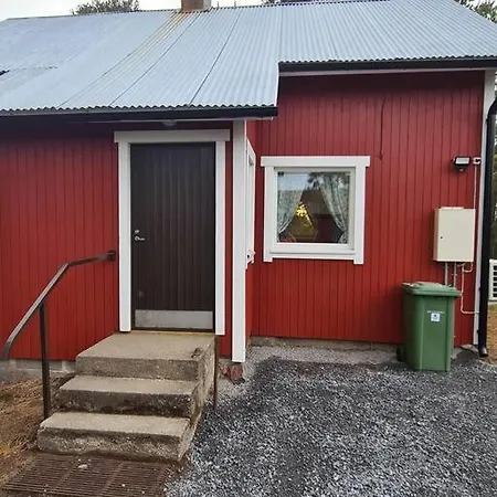 Mukavae Moekki Luonnon Rauhassa Maaseudulla.