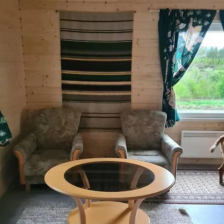 Mukavae Moekki Luonnon Rauhassa Maaseudulla. *